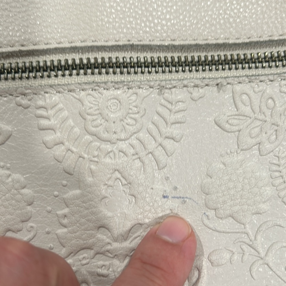 The Sak Leather Multi Pockets Bag - Picture 10 of 13